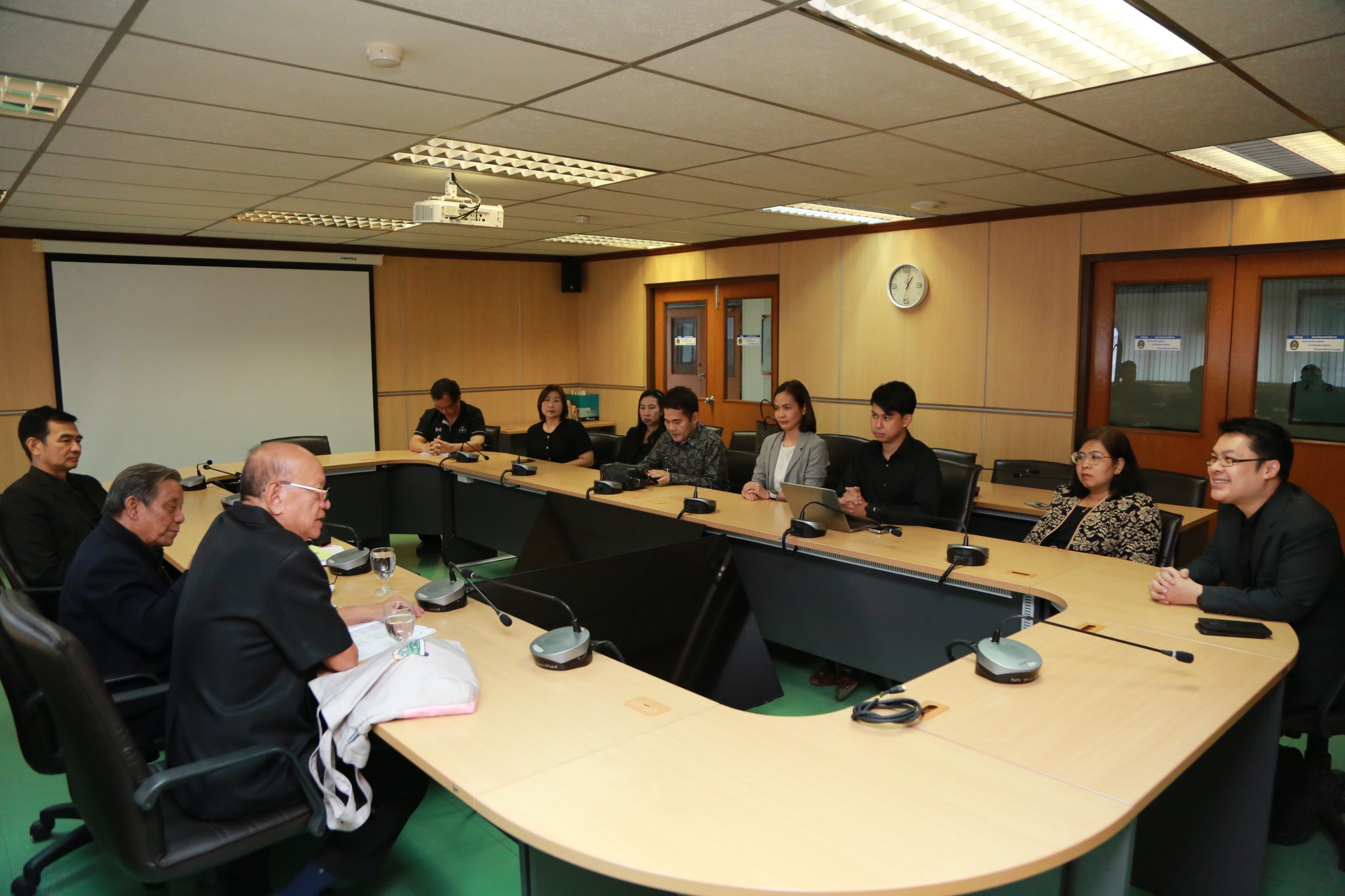 คณะกรรมการติดตาม ตรวจสอบ และประเมินผลงานคณบดี 7 พ.ย. 68