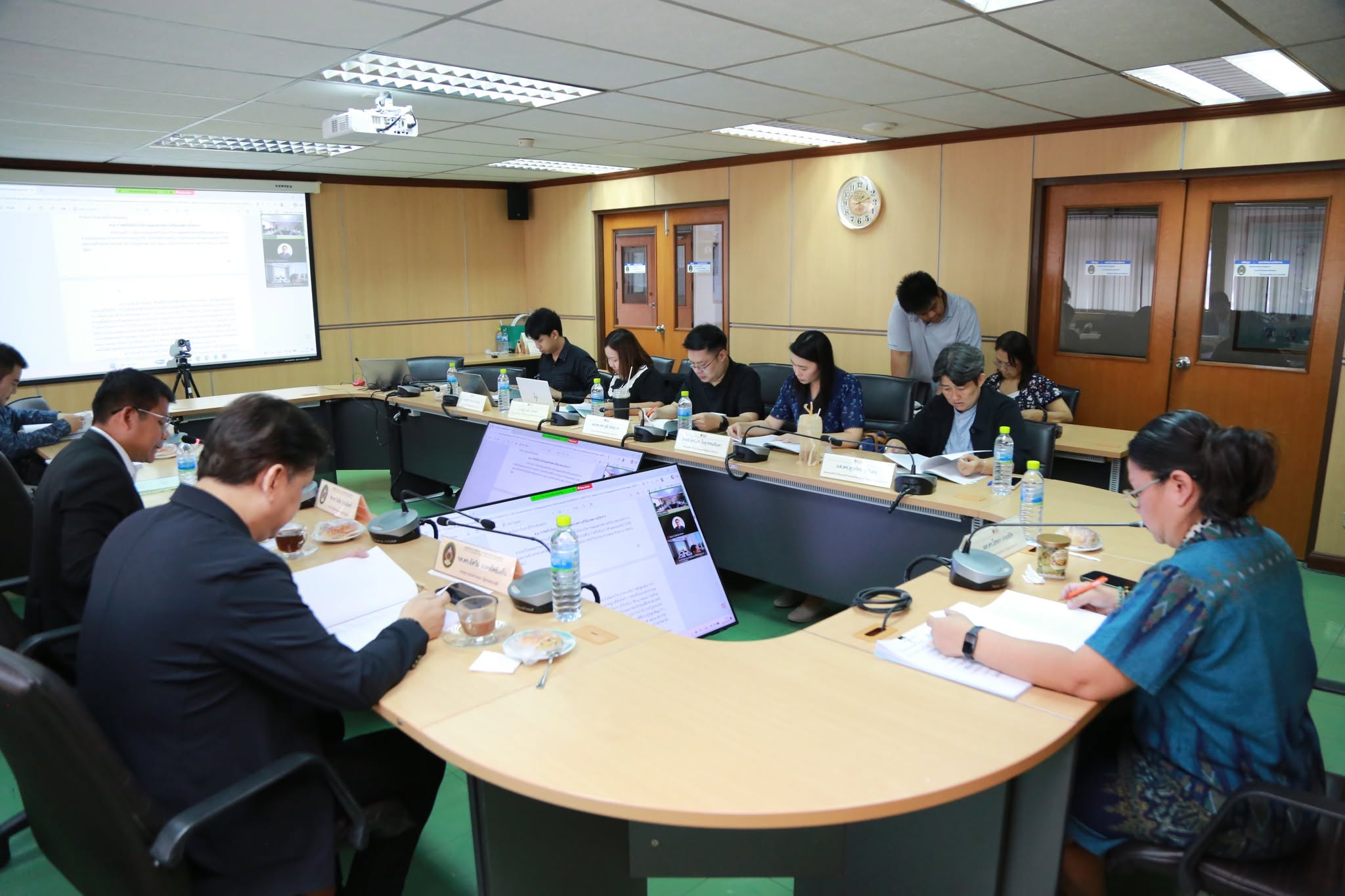 15-5-69 การประชุมคณะกรรมการประจำคณะวิทยาการจัดการ